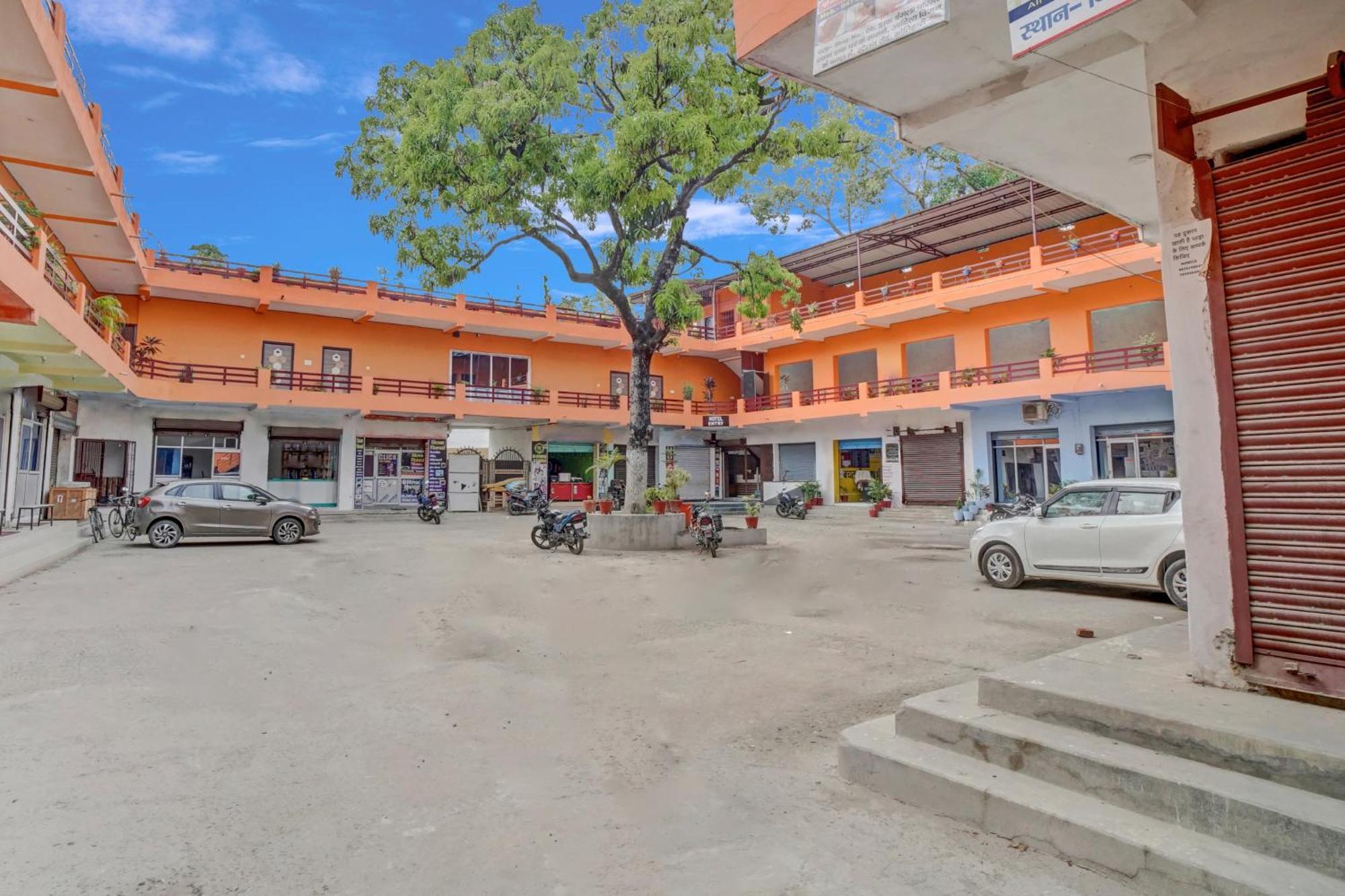 Oyo Flagship 81389 Hotel Siddhi Vinayak Motihari Exteriér fotografie